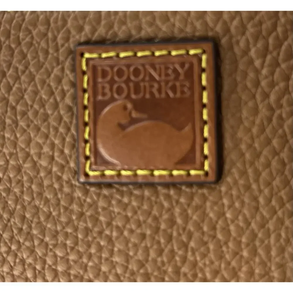 Dooney & Bourke Pebble Grain Large Wristlet Caramel Brown Leather Clutch Wallet